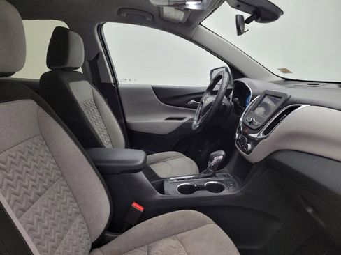 Used 2022 Chevrolet Equinox LT image 21