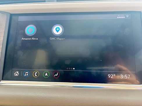 Used 2021 GMC Yukon Denali AWD/4WD image 26