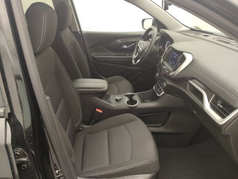Used 2024 GMC Terrain SLE AWD/4WD image 21