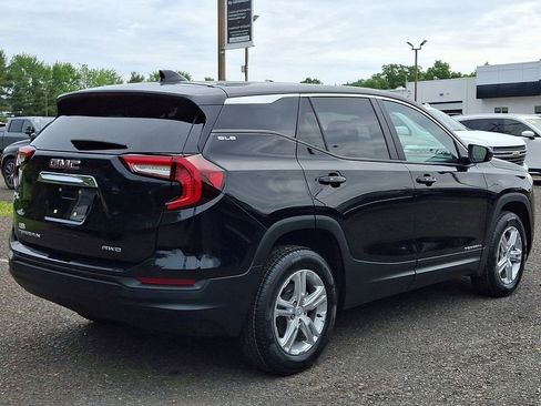 Certified 2023 GMC Terrain SLE AWD/4WD image 6