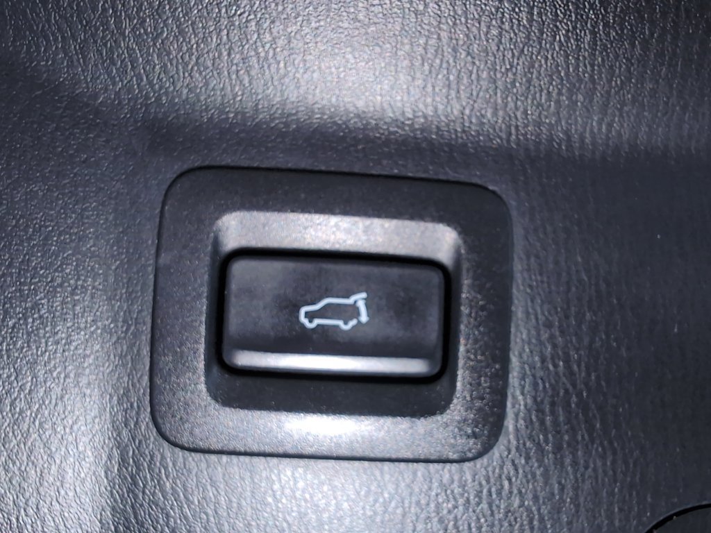 Certified 2023 MAZDA CX-9 Touring AWD/4WD image 15