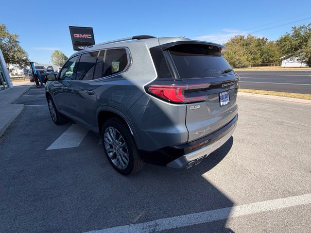 New 2027 GMC Acadia Denali w/ LPO, Floor Liner Package FWD image 26