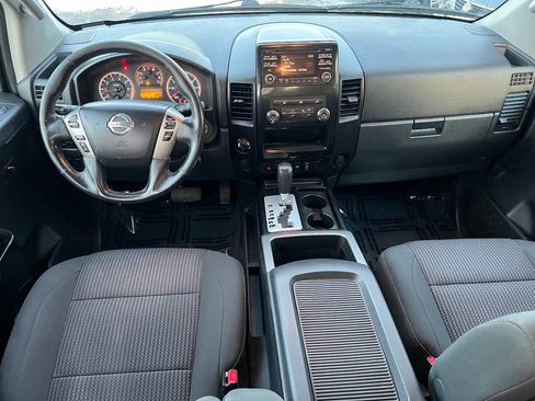 Used 2014 Nissan Titan SV w/ SV Value Truck Package image 28