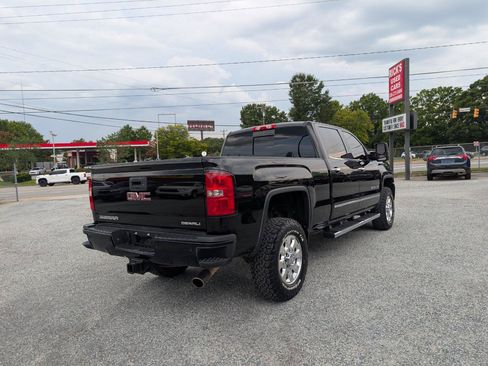 Used 2015 GMC Sierra 2500 Denali AWD/4WD image 7