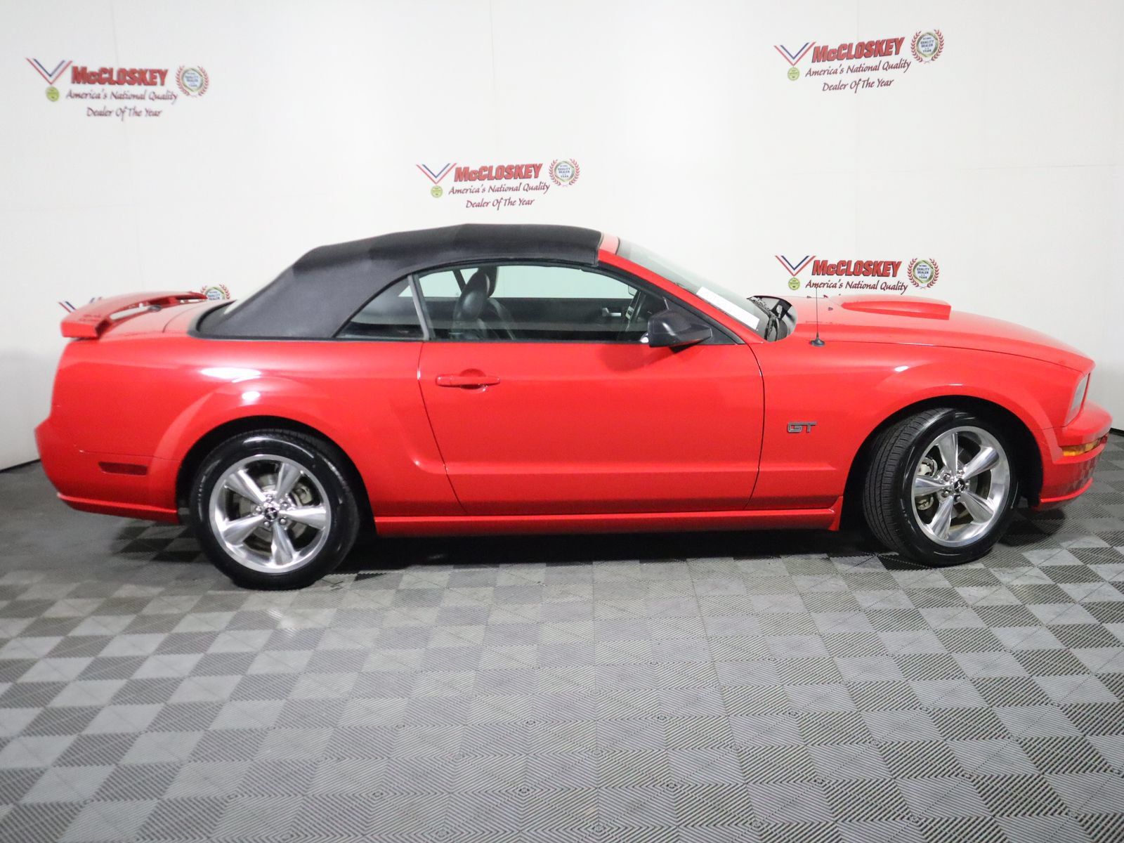 Used 2008 Ford Mustang GT RWD image 12