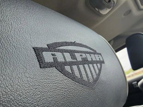 Used 2008 HUMMER H3 Alpha AWD/4WD image 26
