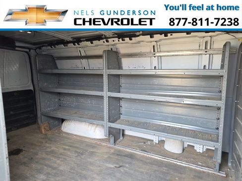 Used 2018 Chevrolet Express 3500 RWD image 10