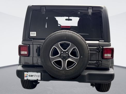 Used 2021 Jeep Wrangler Unlimited Sport image 4