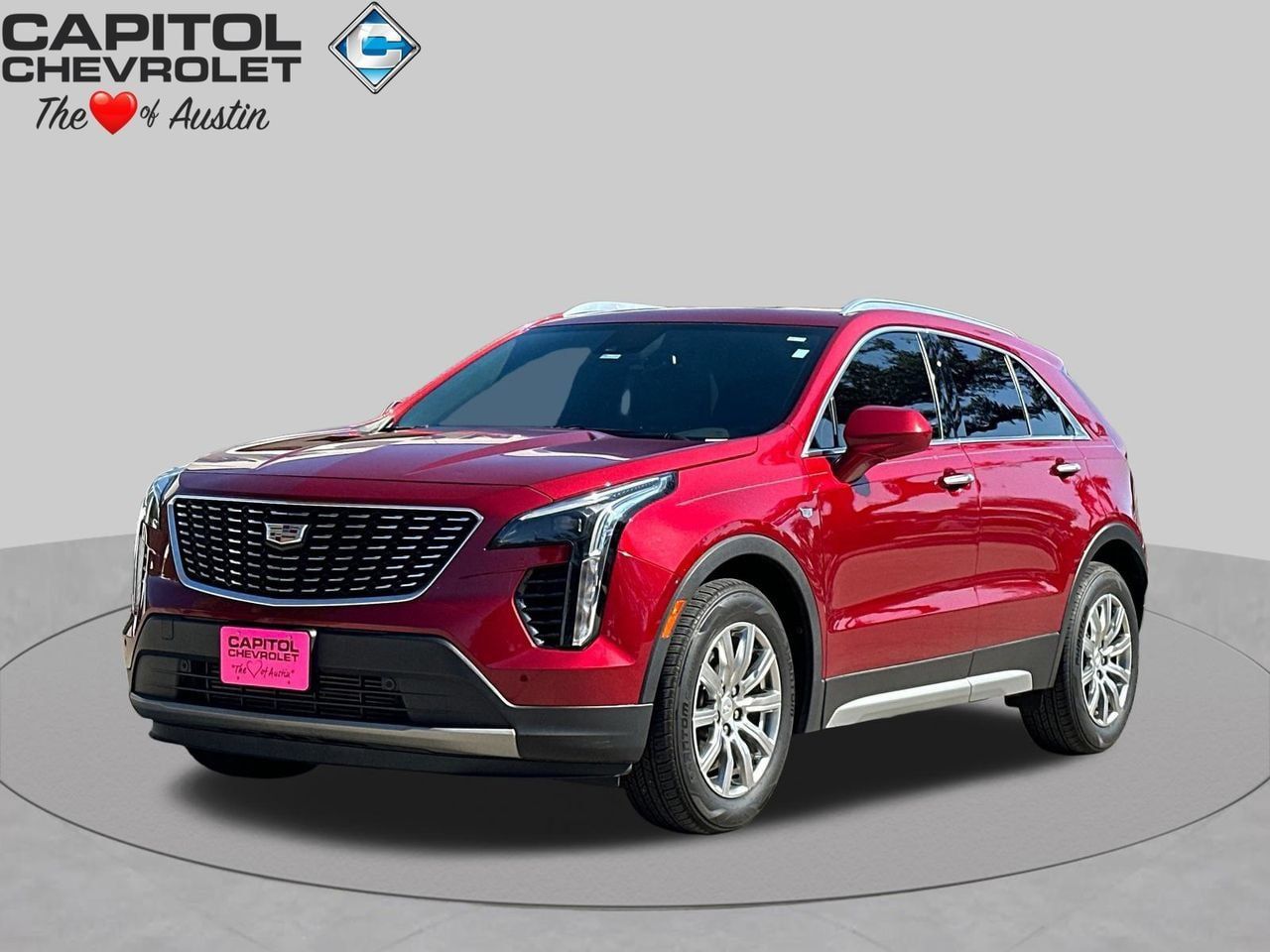 Used 2019 Cadillac XT4 Premium Luxury FWD image 1