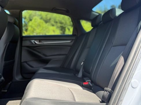 Used 2021 Honda Accord Sport image 7