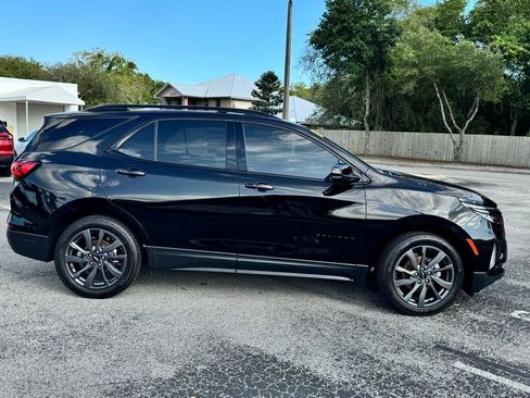 Used 2022 Chevrolet Equinox RS w/ RS Leather Package FWD image 10