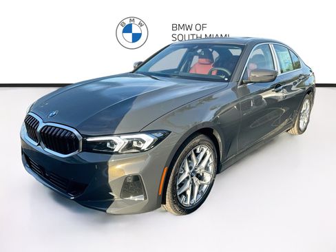 New 2026 BMW 330i Sedan w/ Convenience Package RWD image 2