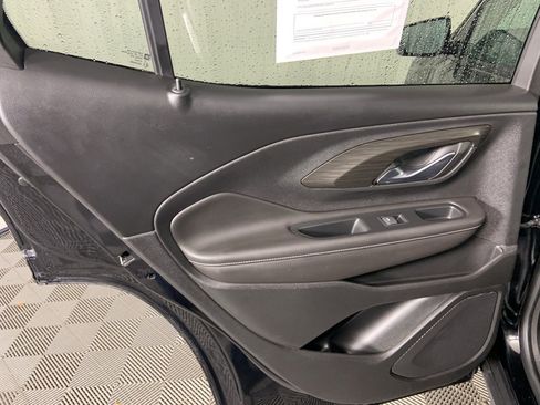 Used 2022 GMC Terrain SLT image 24