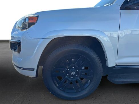 Used 2019 Toyota 4Runner 4WD image 13