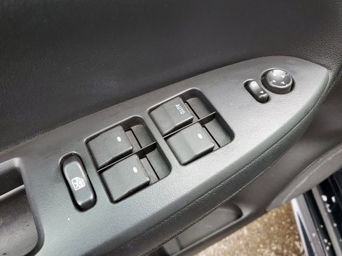 Used 2012 Chevrolet Impala LT image 21