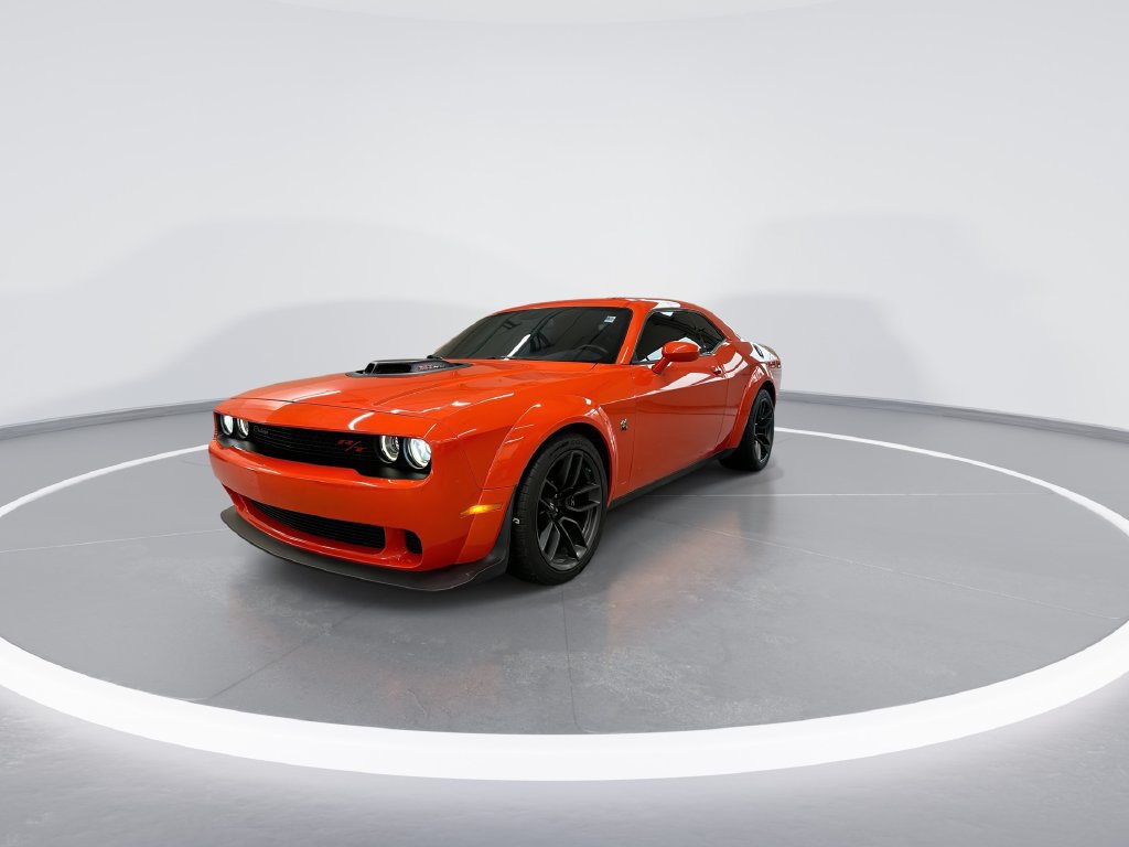 Used 2021 Dodge Challenger R/T Scat Pack RWD image 4