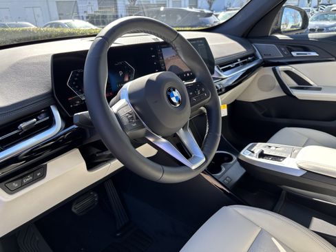 Used 2026 BMW X1 xDrive28i w/ Convenience Package image 15