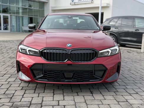 Used 2026 BMW 330i Sedan w/ M Sport Package RWD image 5