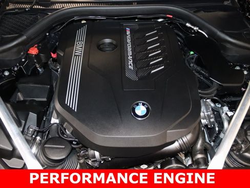 Used 2024 BMW Z4 M40i w/ Premium Package image 8