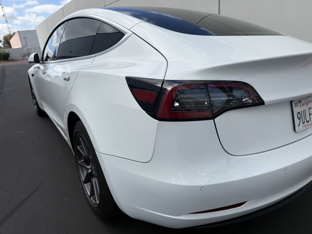 Used 2020 Tesla Model 3 Long Range AWD/4WD image 10