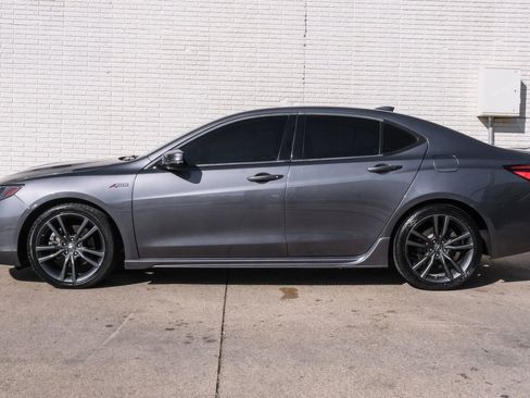 Used 2019 Acura TLX w/ Technology & A-SPEC Pkg image 10