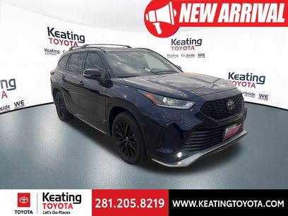 Used 2025 Toyota Highlander XSE