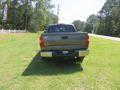 Used 2014 Toyota Tundra Limited AWD/4WD image 7