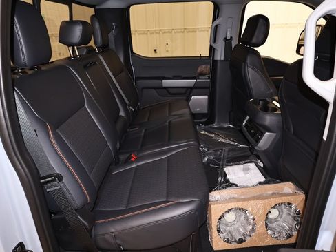New 2026 Ford F350 Lariat w/ Black Appearance Package AWD/4WD image 16