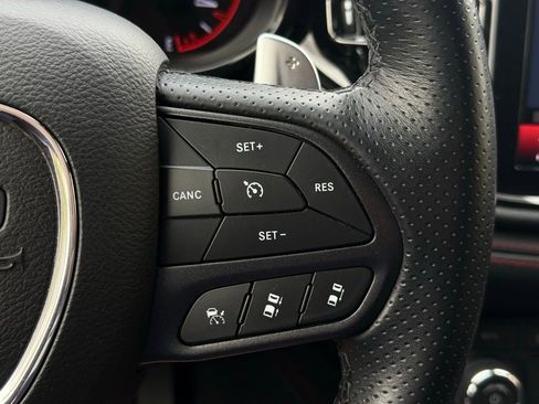 Used 2024 Dodge Durango GT image 27