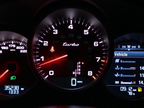 Used 2016 Porsche 911 Turbo image 91