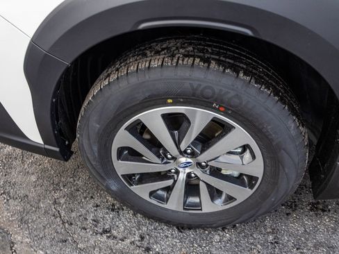 New 2025 Subaru Outback Premium image 39