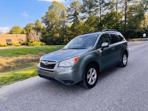 Used 2016 Subaru Forester 2.5i Premium w/ All-Weather Package AWD/4WD image 1
