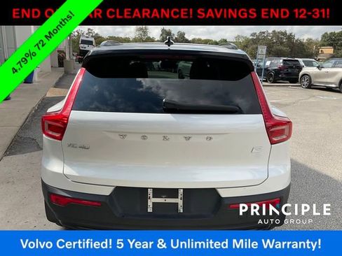 Certified 2022 Volvo XC40 P8 Recharge Plus image 10