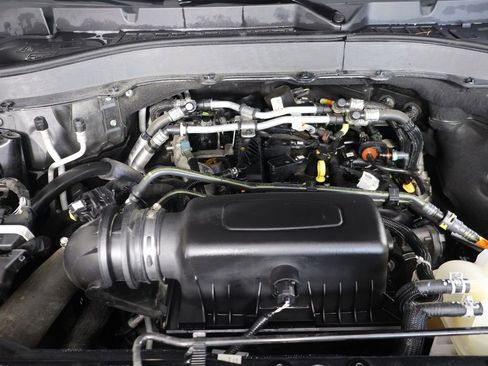 Used 2021 Ford Explorer XLT w/ Equipment Group 202A AWD/4WD image 20
