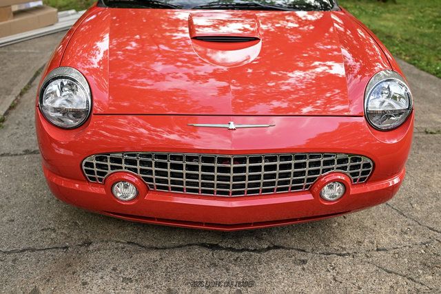 Used 2002 Ford Thunderbird RWD image 31