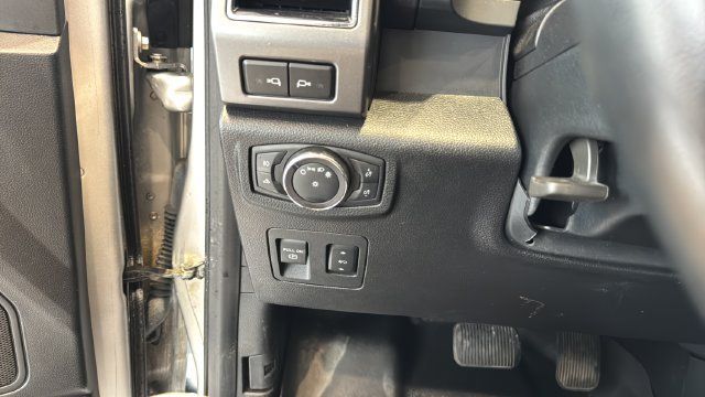Used 2018 Ford F150 XLT w/ Equipment Group 301A Mid AWD/4WD image 18
