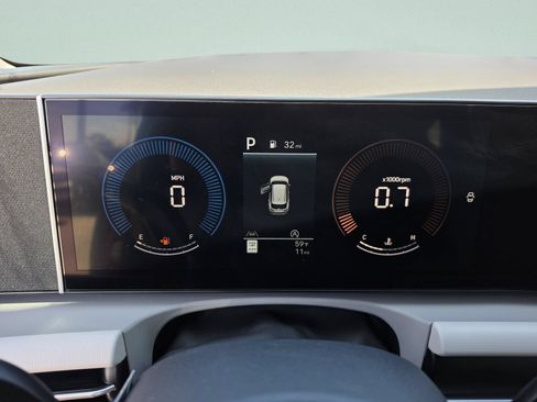New 2026 Hyundai Tucson SEL FWD image 36