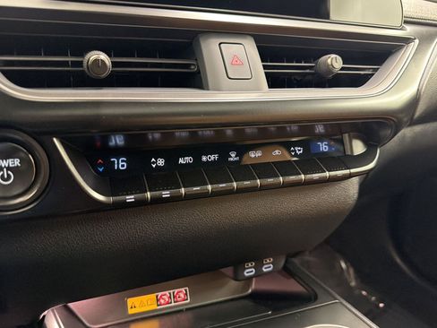 New 2026 Lexus UX 300h FWD image 29