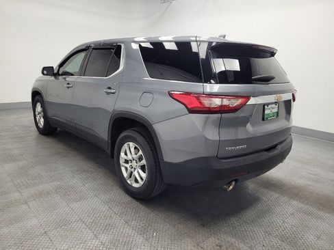 Used 2018 Chevrolet Traverse LS FWD image 5