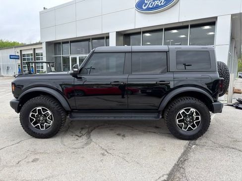 Used 2025 Ford Bronco Outer Banks w/ Sasquatch Package AWD/4WD image 4