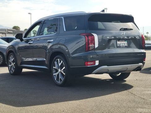 Used 2021 Hyundai Palisade SEL w/ Cargo Package FWD image 3