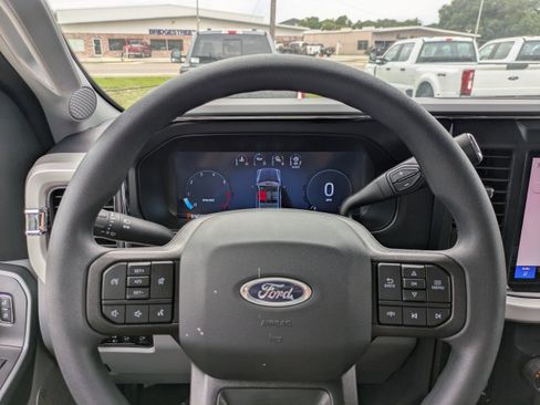 New 2026 Ford F250 XLT w/ XLT Premium Package AWD/4WD image 24