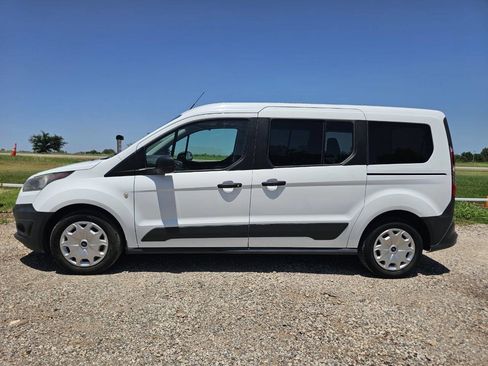 Used 2017 Ford Transit Connect XL FWD image 4