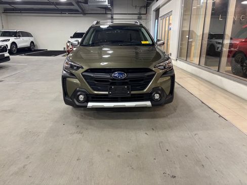 Used 2025 Subaru Outback Touring XT AWD/4WD image 5