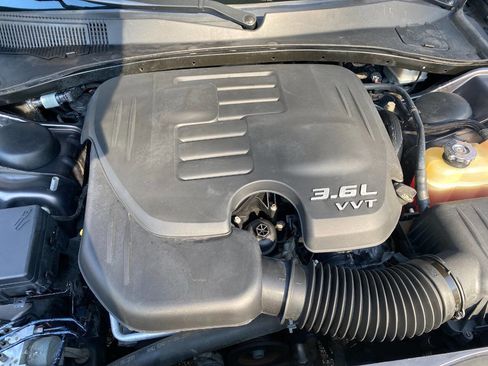 Used 2016 Chrysler 300 S w/ 300S Premium Group image 68