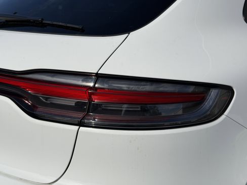 New 2025 Porsche Macan image 12