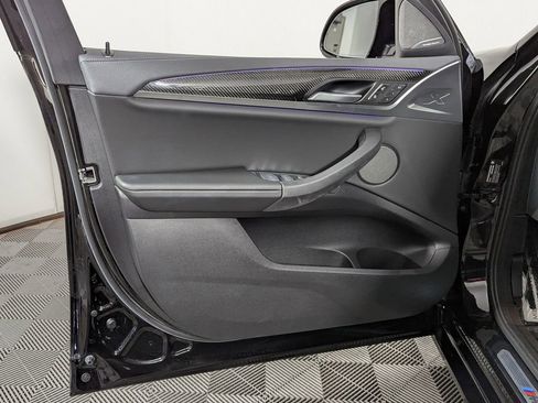 Certified 2023 BMW X4 M40i w/ Premium Package image 15