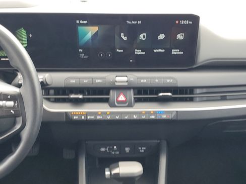 Used 2025 Kia K4 LXS image 22