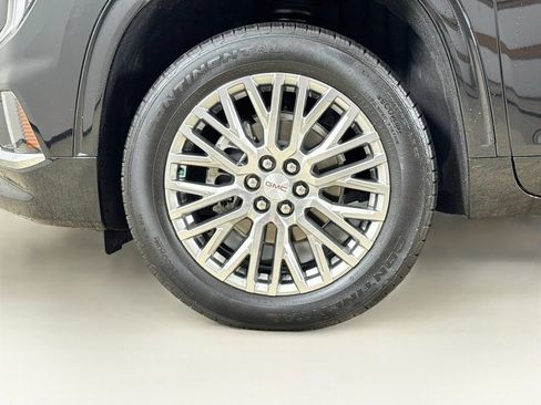 Used 2024 GMC Acadia Denali AWD/4WD image 26