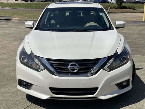 Used 2016 Nissan Altima 2.5 SL w/ 2.5 Technology w/LED Package image 8